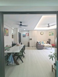 Stratford Court (D16), Condominium #549137001